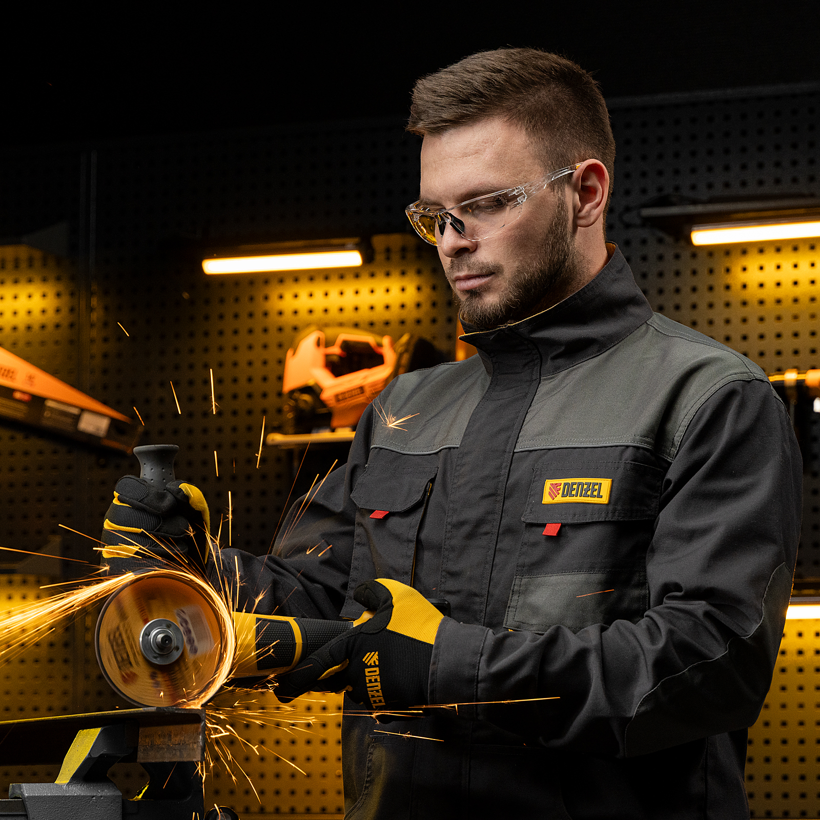 Очки защитные с бесцветной линзой