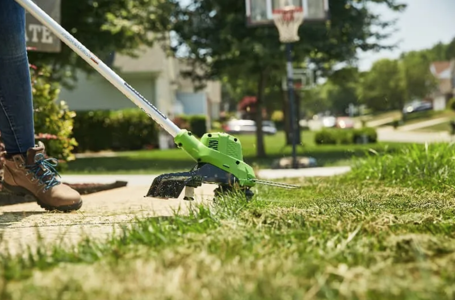 Триммер аккумуляторный Greenworks 38 см 40V GD40LT 2112207, без АКБ и ЗУ