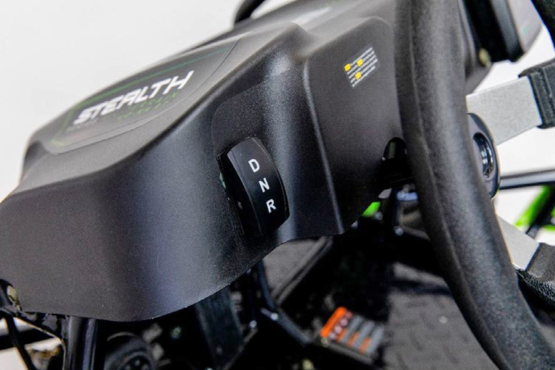 Двухместный подростковый багги аккумуляторный Greenworks 82V GK52400